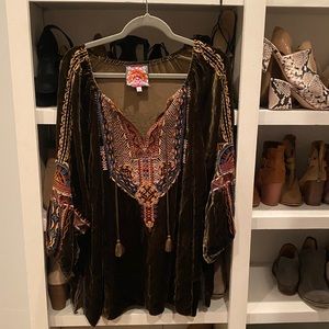 Johnny Was Joanna Embroidered Velvet Top